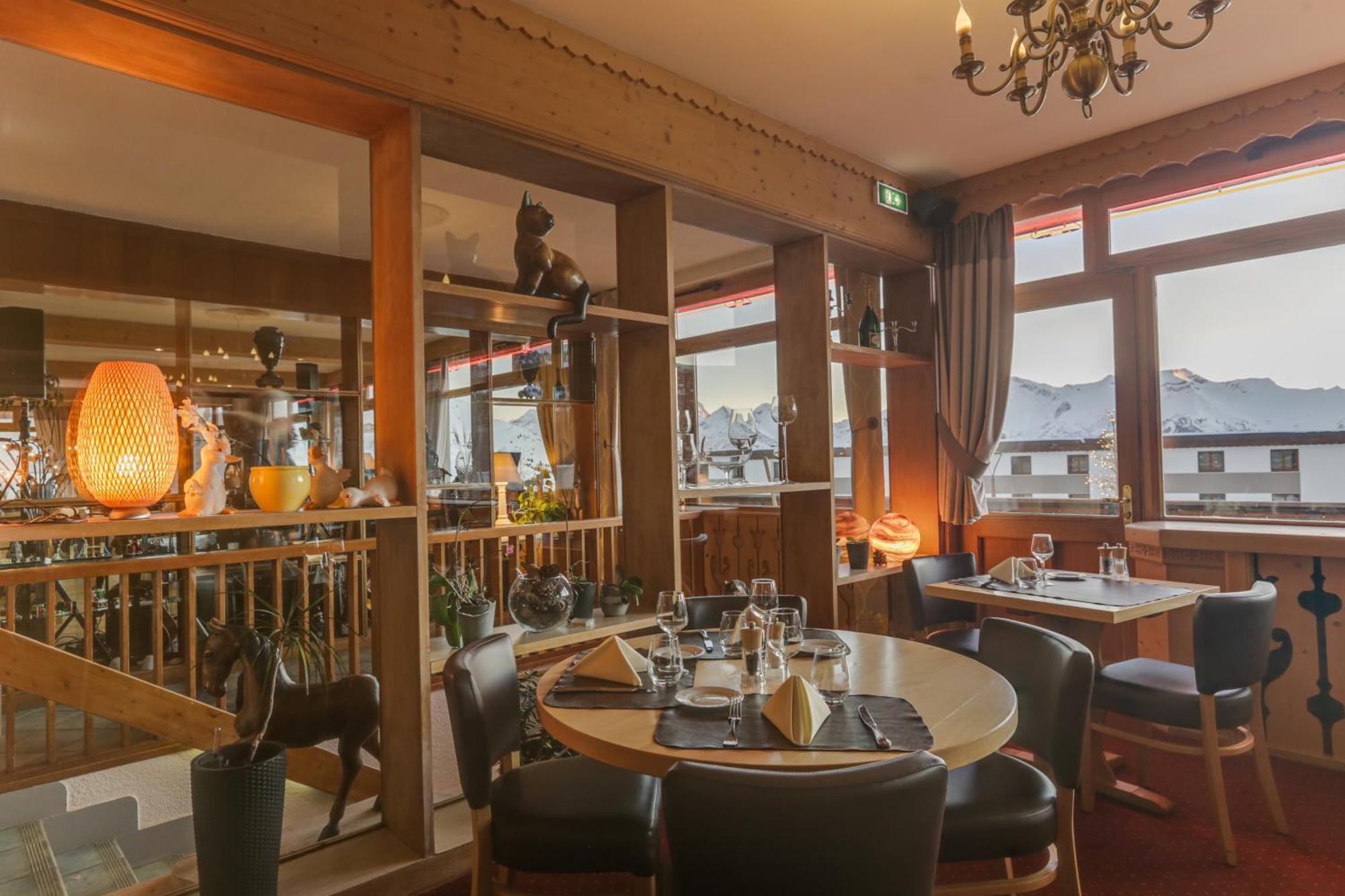 Le Castillan Hotel