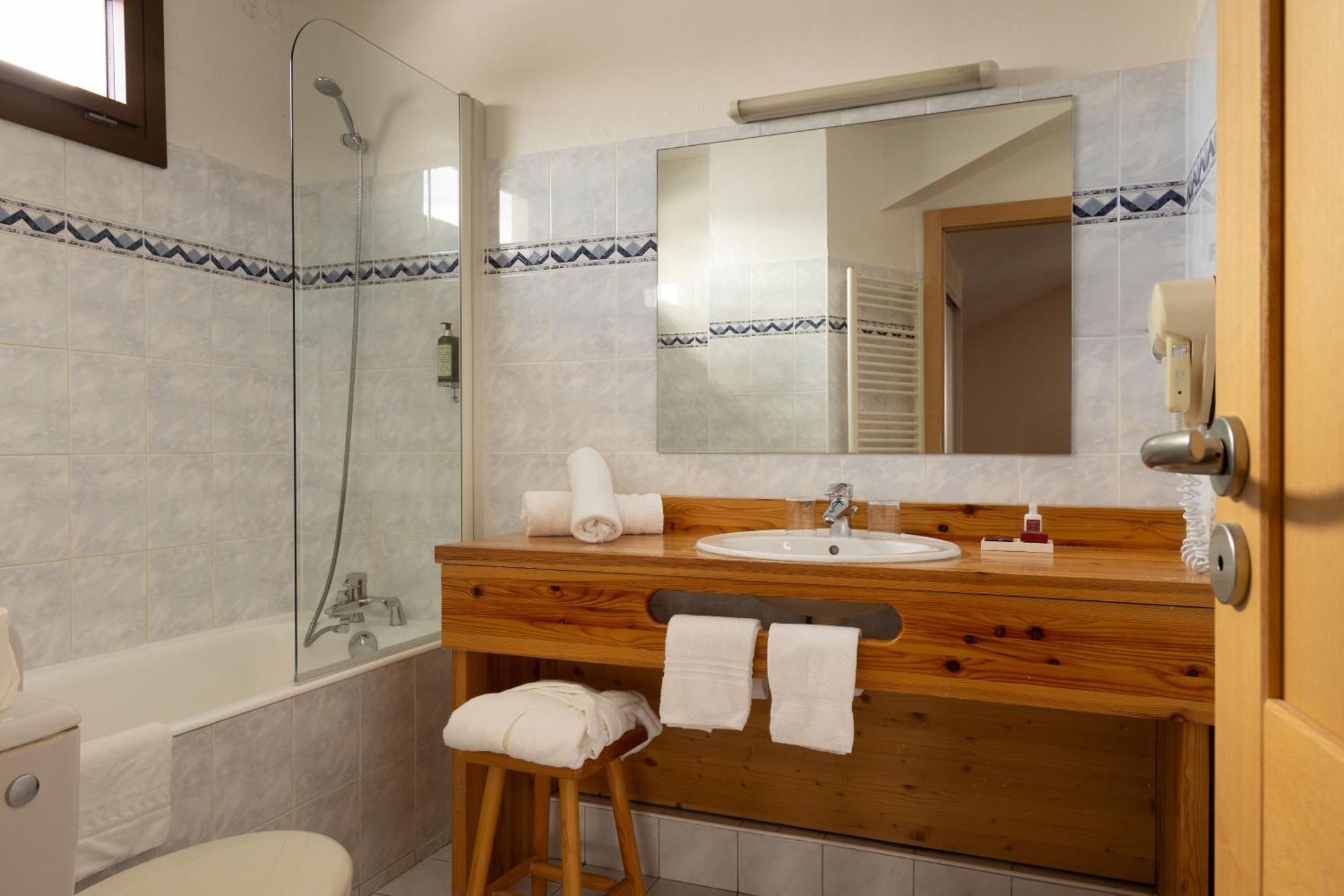 Le Castillan 3*