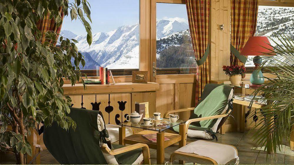 Le Castillan Hotel